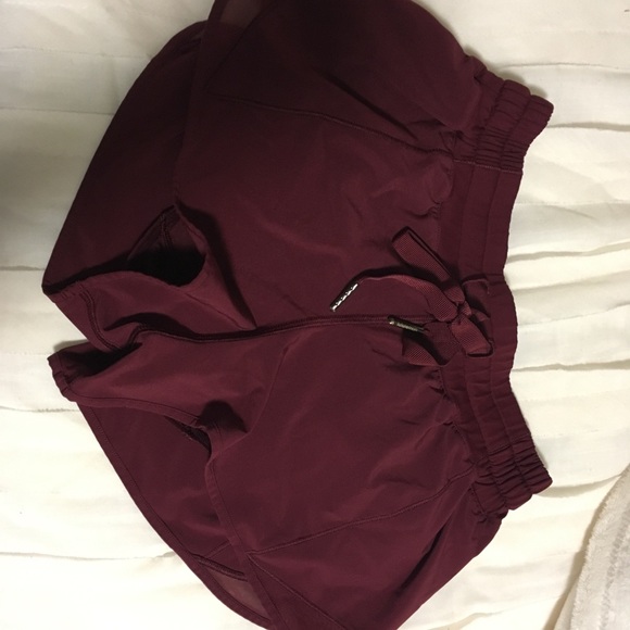 lululemon athletica Pants - Hotty hot shorts